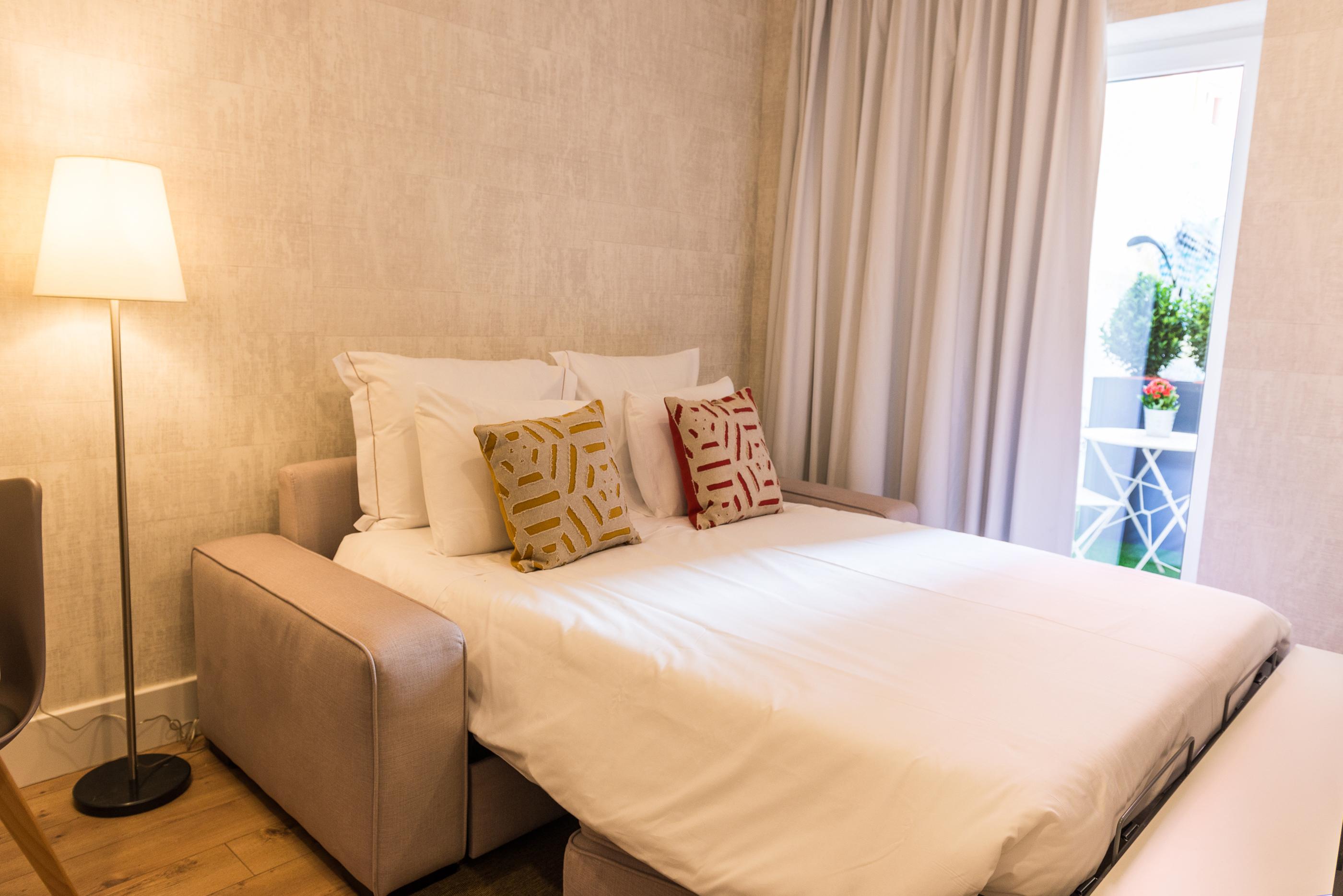 Lx51 & By Iin - Center 3* Lisbon