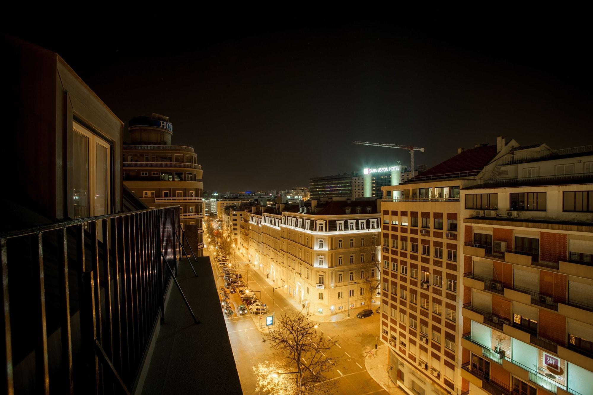 Lx51 & By Iin - Center Guest house Lisbon